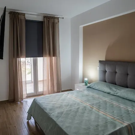 Portside Апартаменты *